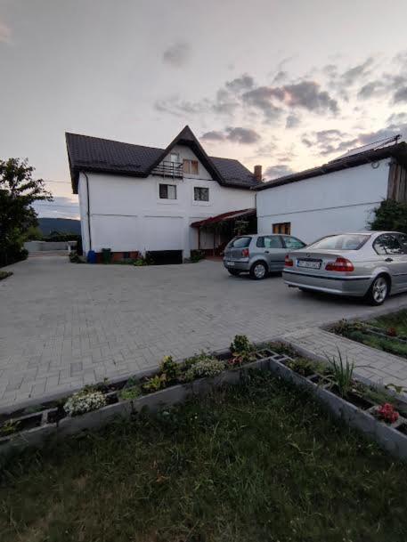 Camere De Inchiriat Edelweiss Dumbrava Roșie Kültér fotó